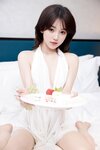 [XR Uncensored] 汁汁 - 她的白色短裙