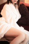 [Photobook] 小日向結衣『holiday』