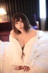 [Photobook] 小日向結衣『holiday』