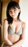 [Photobook] 西尾希美写真集「七色モラトリアム」
