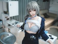 [Cosplay] Bangni邦尼 - 布洛妮娅 (崩坏)