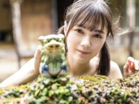 [Photobook] 涼森れむ グラビア写真集 re 透き通る世界の中で