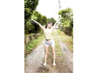 [Photobook] 涼森れむ グラビア写真集 re 透き通る世界の中で