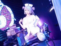 [Cosplay] 柒柒要乖哦 彻夜之歌 护士服小荠 [100P-834MB]