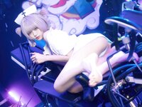 [Cosplay] 柒柒要乖哦 彻夜之歌 护士服小荠 [100P-834MB]