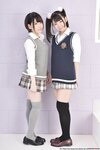 [Lovepop] Yuzuka Shirai 白井ゆずか & Coco Nanahara 七菜原ココ Photoset #002 School Uniform (Knit Vest)