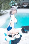 [Cosplay] 九柒喵 蔚蓝档案 砂狼白子泳装 [34P-453MB]