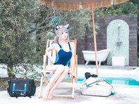 [Cosplay] 九柒喵 蔚蓝档案 砂狼白子泳装 [34P-453MB]