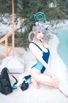[Cosplay] 九柒喵 蔚蓝档案 砂狼白子泳装 [34P-453MB]