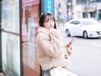 Son Ye-Eun (손예은) - 2025 X-Mas Offline