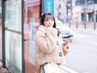Son Ye-Eun (손예은) - 2025 X-Mas Offline