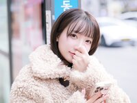Son Ye-Eun (손예은) - 2025 X-Mas Offline