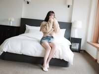 Son Ye-Eun (손예은) - 2025 X-Mas Offline