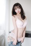 Son Ye-Eun (손예은) - 2025 X-Mas Offline