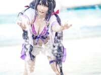 [Cosplay] 是一只熊仔吗 公主连结 凯露夏日 [19P-40MB]