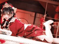 [Cosplay] 阿薰kaOri 新年写真 [576P4V-2.64GB]
