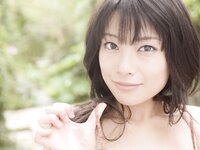[Photobook] 春野恵 写真集 「やわらかい玩具」
