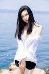 [Cosplay] 年年Nnian - 白衬衫