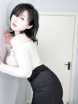 [Cosplay] Zyra秋 - 妈妈的裙子