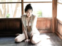 [Photobook] 週刊ポストデジタル写真集 是永瞳 CONTACT
