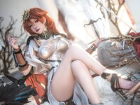 [Cosplay] 阿薰kaOri 鸣潮 奥古斯塔 [371P32V-7.69GB]