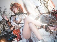 [Cosplay] 阿薰kaOri 鸣潮 奥古斯塔 [371P32V-7.69GB]