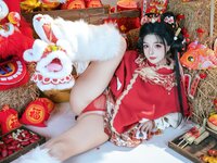 [Cosplay] yuuhui玉汇 2026新春特辑 醒狮少女 [131P2V-2.11GB]