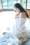 [Photobook] 菜那セシル「透き通った肢体」SPA！デジタル写真集