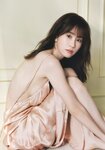 [Photobook] Maeda Atsuko (ex-AKB48) 6th Photobook 前田敦子写真集 - Beste (2026.02.13) (INCOMPLETE)