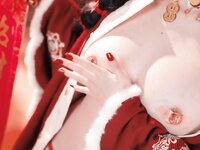 [Cosplay] 阿薰kaOri 新年 [545P4V-9.02GB]