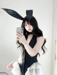 [Cosplay] 真宝 - 黑丝兔兔