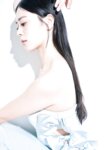 [Photobook] 2025.09.12 坂井仁香 ２ｎｄ写真集 ひとかけら