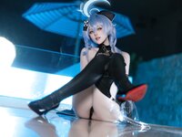 [Cosplay] 屿鱼 蔚蓝档案 亚子 同人透明护士 [31P-298MB]