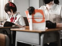 [Cosplay] 阿薰kaOri 堕落学院 [111P7V-1.35GB]
