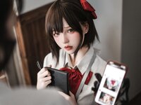 [Cosplay] 阿薰kaOri 堕落学院 [111P7V-1.35GB]