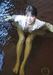 [Photobook]【デジタル限定 YJ PHOTO BOOK】鈴木聖写真集「触れてはいけない」