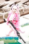 [Cosplay] 阿雪雪 - 爱丽丝泳装