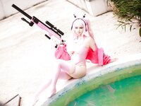 [Cosplay] 阿雪雪 - 爱丽丝泳装