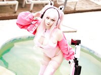 [Cosplay] 阿雪雪 - 爱丽丝泳装