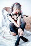 [Cosplay] 萌芽儿o0 黑婚纱 玫瑰内衣 [24P-231MB]