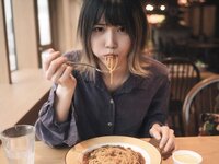 [Photobook] 仁藤りさ 完全限定写真集 欲求 (Wunder Publishing House)