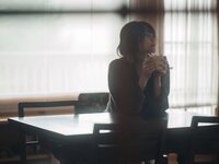 [Photobook] 仁藤りさ 完全限定写真集 欲求 (Wunder Publishing House)