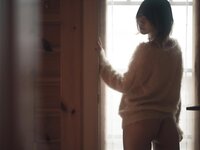 [Photobook] 仁藤りさ 完全限定写真集 欲求 (Wunder Publishing House)