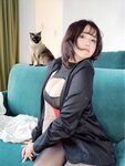[Cosplay] 阿半今天很开心 社畜自拍 [76P3V-467MB]