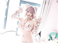 [Cosplay] 阿雪雪 - 豹纹内衣