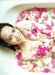 [Photobook] 宮田愛萌 Lilas【DMM限定アザーカット付き版】