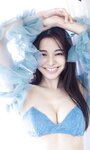 [Photobook]【デジタル限定】本間日陽写真集「ピュアか、小悪魔か。」 (2026-04-13)