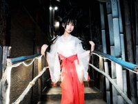 [Cosplay] 萌芽儿o0 透明巫女 [14P-93MB]