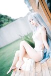 [Cosplay] 萌芽儿o0 白泳装 [25P-670MB]