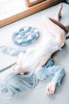 [Cosplay] 萌芽儿o0 白泳装 [25P-670MB]